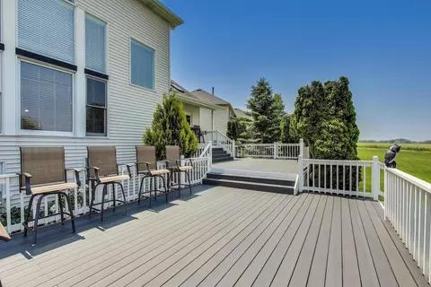 Exterior - 27117 Ashgate Xing, Plainfield, IL 60585 photo 2 of 10
