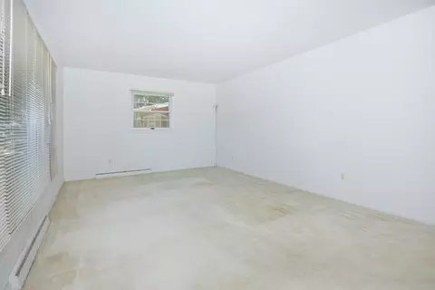 1308 Croxton Ave, Bloomington, IL 61701 photo 4