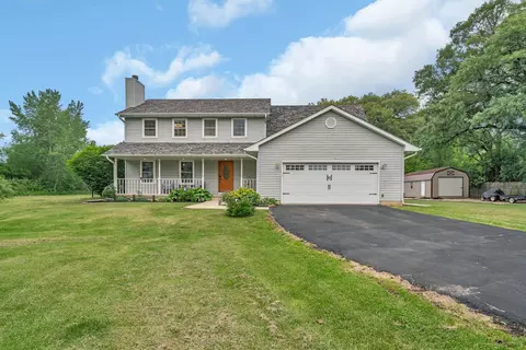 Exterior - 35924 S Gray Rd, Custer Park, IL 60481 photo 3 of 16