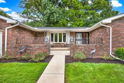 1204 N Linden St, Normal, IL 61761 photo 2