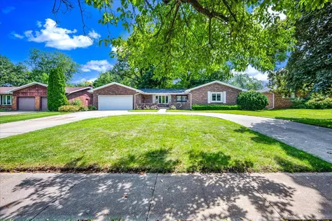 1204 N Linden St, Normal, IL 61761 photo 9