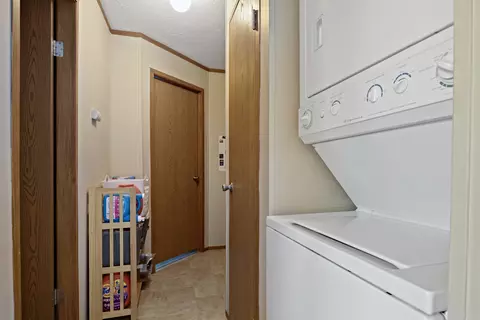 1178 Candida Rd, Elgin, IL 60123 photo 6