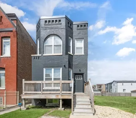4248 S Saint Lawrence Ave, Chicago, IL 60653