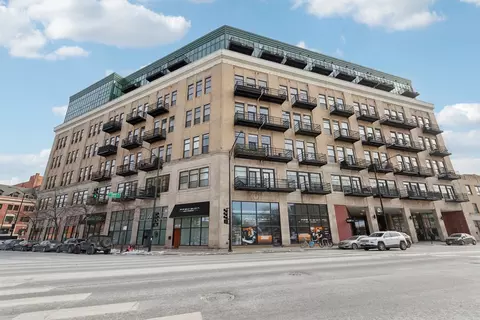1645 W Ogden Ave #516, Chicago, IL 60612
