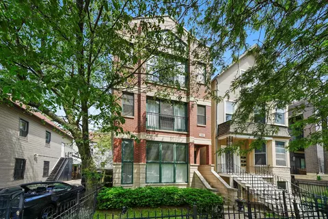 3353 N Kenmore Ave #1, Chicago, IL 60657