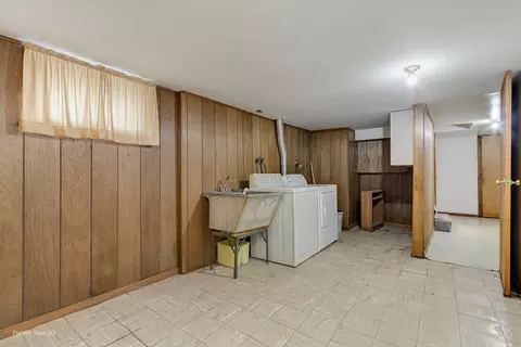 Other - 371 Elm St, Elgin, IL 60123 photo 5 of 7