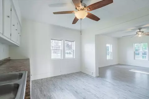 Living - 800 E Webster St, Clinton, IL 61727 photo 3 of 3