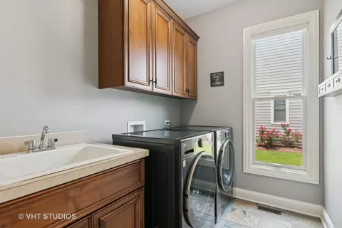 76 Landon Cir, Wheaton, IL 60189 photo 19