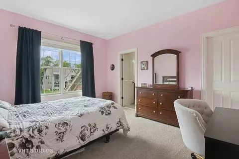 76 Landon Cir, Wheaton, IL 60189 photo 28