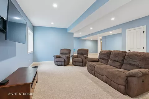 76 Landon Cir, Wheaton, IL 60189 photo 40
