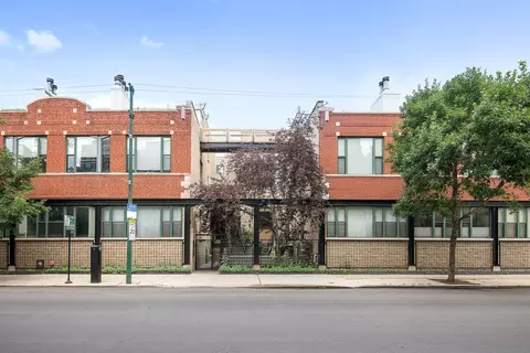 2943 N Lincoln Ave #201, Chicago, IL 60657