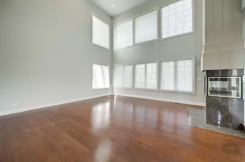 8 S320 Hampton Cir, Naperville, IL 60540 photo 12