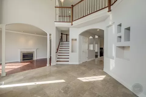 8 S320 Hampton Cir, Naperville, IL 60540 photo 4