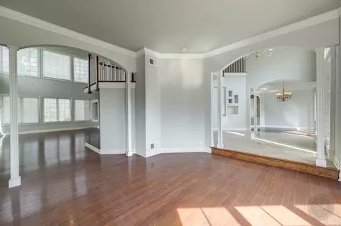 8 S320 Hampton Cir, Naperville, IL 60540 photo 5