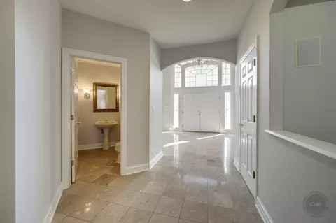 8 S320 Hampton Cir, Naperville, IL 60540 photo 14