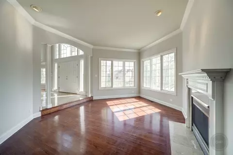 8 S320 Hampton Cir, Naperville, IL 60540 photo 7