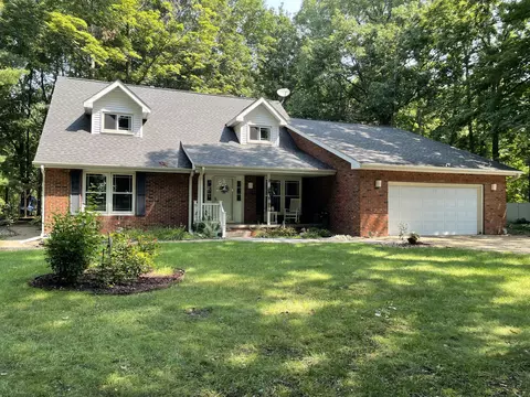 26136 E 2200 North Rd, Lexington, IL 61753
