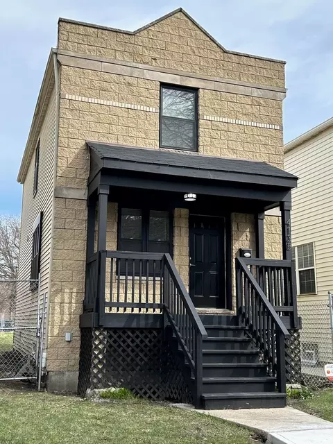 4138 W Washington Blvd, Chicago, IL 60624