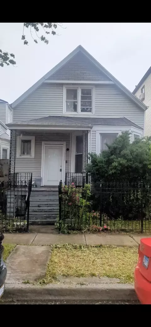 3836 W Wabansia Ave, Chicago, IL 60647