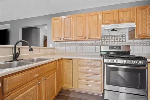 1704 Sunrise Pt, Normal, IL 61761 photo 11