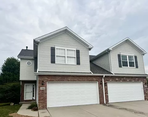 1704 Sunrise Pt, Normal, IL 61761