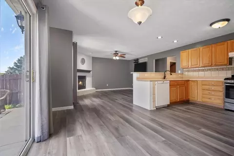 1704 Sunrise Pt, Normal, IL 61761 photo 8