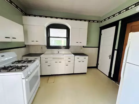 Kitchen - 1306 E 4th St, Sterling, IL 61081 photo 1 of 2
