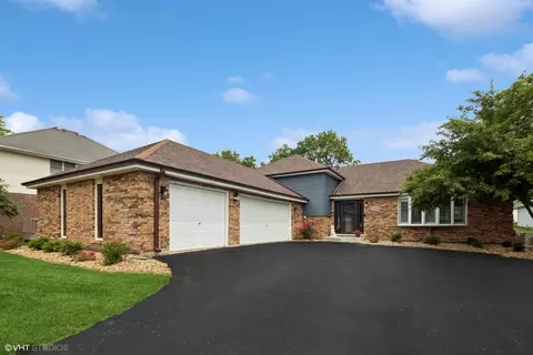 13904 W Doral Ln, Homer Glen, IL 60491