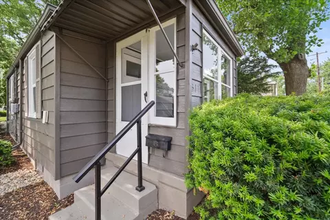 Exterior - 311 E Stewart St, Bloomington, IL 61701 photo 5 of 5