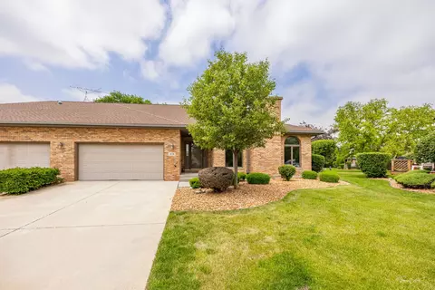 1658 Bayhill Dr, New Lenox, IL 60451