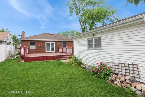 945 S Wolf Rd, Des Plaines, IL 60016 photo 20