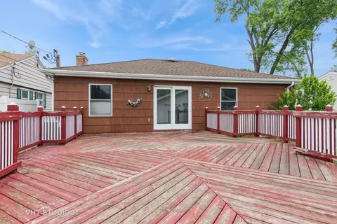 945 S Wolf Rd, Des Plaines, IL 60016 photo 21