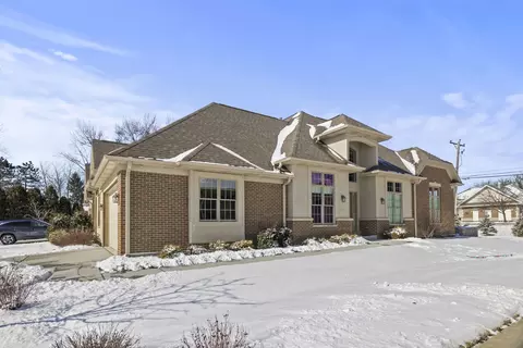 1013 Stacia Ln, Lemont, IL 60439