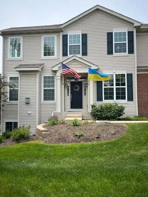 10045 Cummings St, Huntley, IL 60142