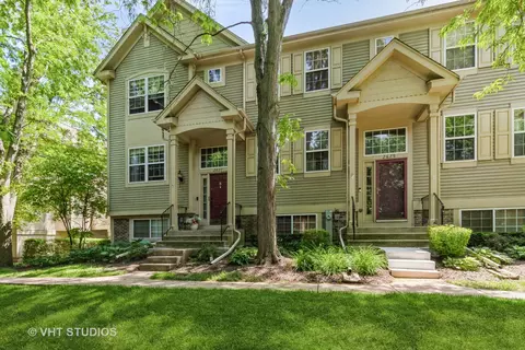 2627 Augusta Dr, Wadsworth, IL 60083
