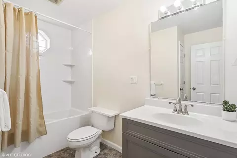 Bath - 11 Willow Ct, Spring Valley, IL 61362 photo 4 of 4