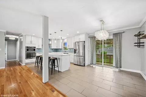 102 S Grant Dr, Addison, IL 60101 photo 13