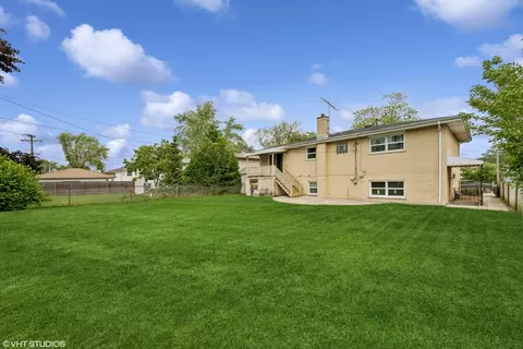 102 S Grant Dr, Addison, IL 60101 photo 24