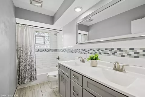 102 S Grant Dr, Addison, IL 60101 photo 18