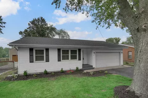6441 E Flora St, Kankakee, IL 60901