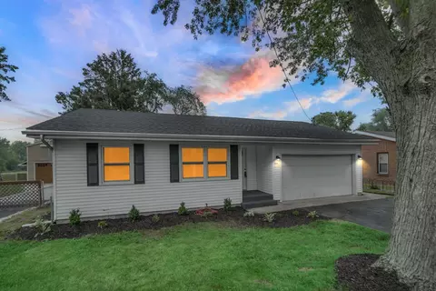 Exterior - 6441 E Flora St, Kankakee, IL 60901 photo 2 of 6
