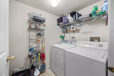 Other - 1022 Chaucer Ct #B, Elgin, IL 60120 photo 2 of 3