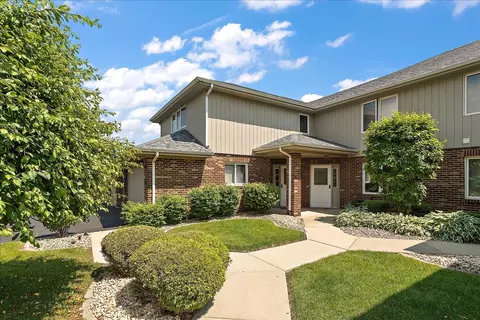 15031 Mayo Dr #19D, Orland Park, IL 60462