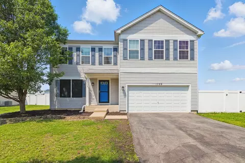 1709 Campton Dr, Bourbonnais, IL 60914