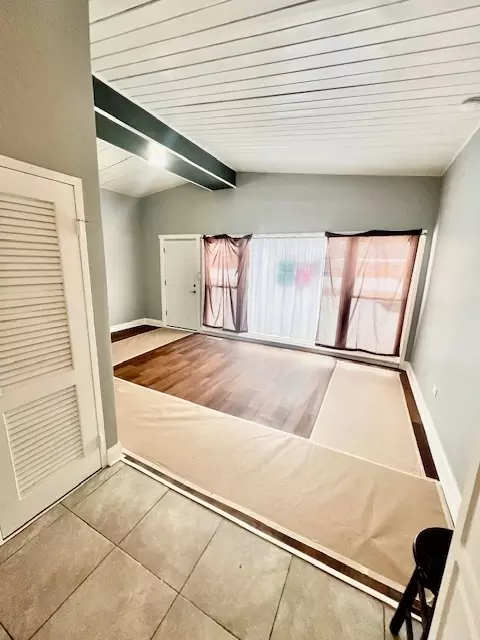 Living - 15309 Parkside Dr, Markham, IL 60428 photo 1 of 1