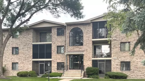 4926 134th St #209, Crestwood, IL 60418