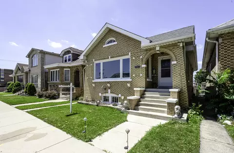 4024 N Overhill Ave, Norridge, IL 60706