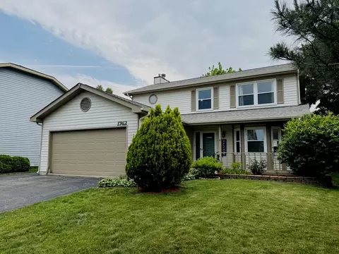 1742 Victor Ter, Gurnee, IL 60031