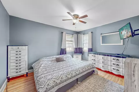 1608 Pleasant Ave, Mchenry, IL 60050 photo 12