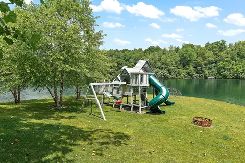 Exterior - 2500 Wahoo Ct, Morris, IL 60450 photo 17 of 18
